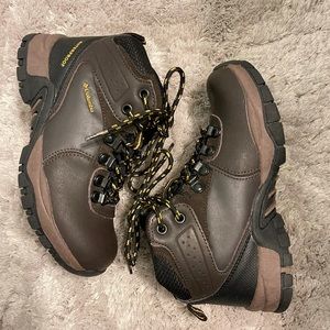 Kids Columbia Hiking Boots